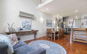 Centre Of Queenscliff -Heritage Ballroom Apartment One